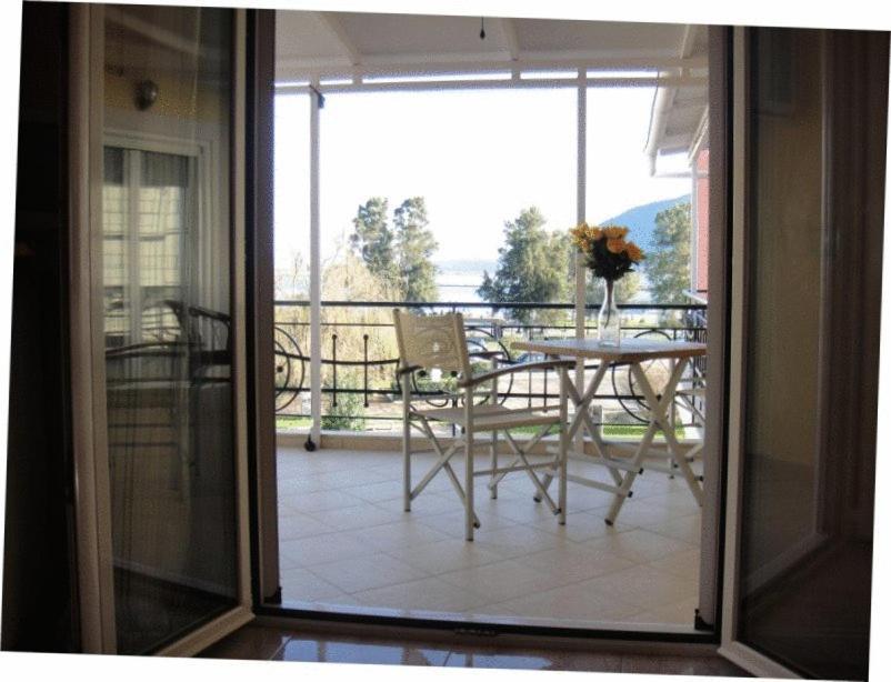 Lefkáda Prokimea Seaview Apartments מראה חיצוני תמונה